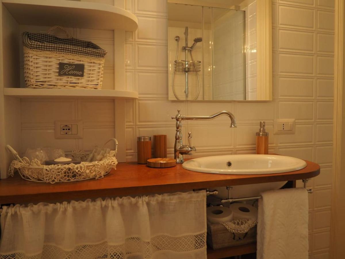 Dimora Martina Apartment อัลเบโรเบลโล ภายนอก รูปภาพ